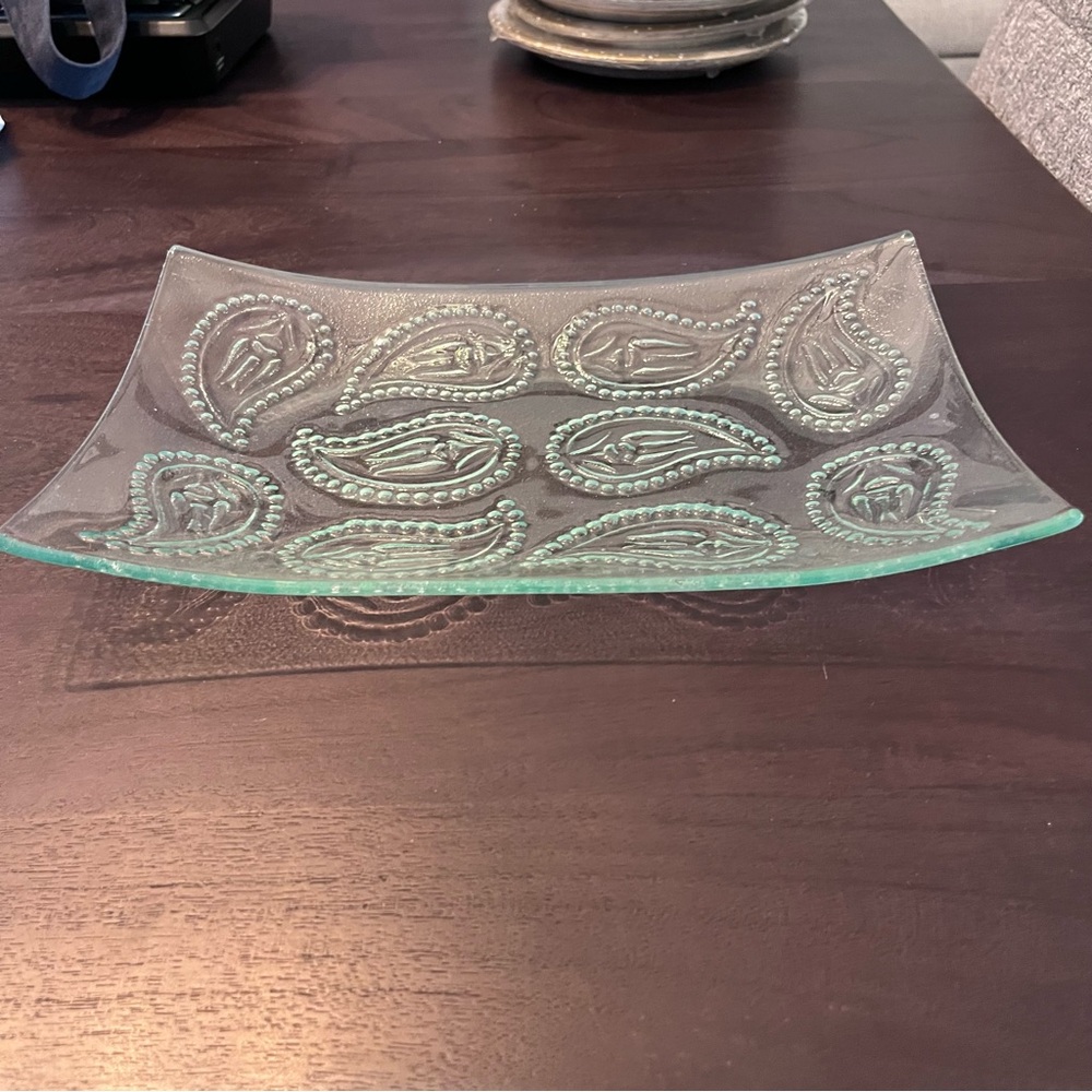 Glass Clear Paisley Rectangular Catchall Key Tray Plate Decor TJ Maxx - Picture 4 of 7